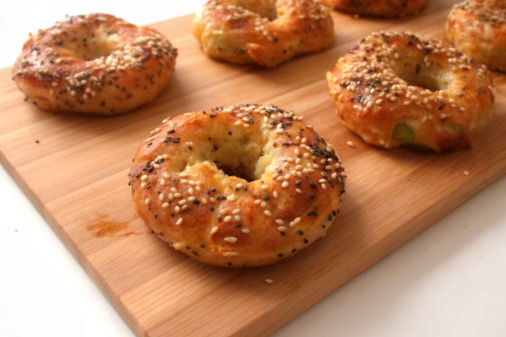 protein bagels with greek yogurt